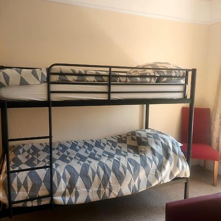 Lea Hurst B & B Bournemouth Eksteriør bilde