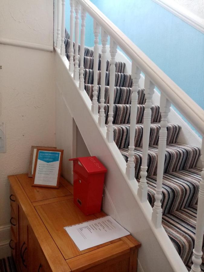 Lea Hurst B & B Bournemouth Eksteriør bilde